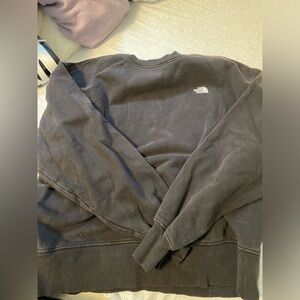 Distressed oversized Northface crew beck